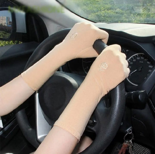 Hand Gloves